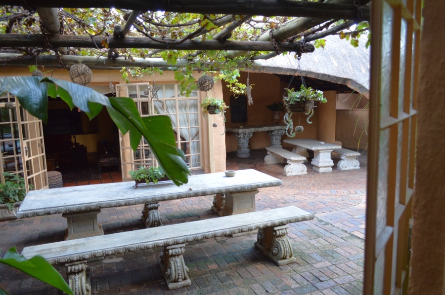 4 Bedroom Property for Sale in Wilkoppies North West